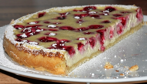 kaesekuchen-mit-frucht_lebenslang_hg